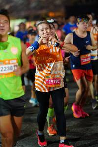 BIB: 2238, 29180
                            <button type="button" onclick="openModal(23104977)" class="btn btn-primary btn-sm float-right btn-popup" data-toggle="modal" data-target=".modal-high-quality">
                        <i class="fas fa-shopping-cart"></i> Add to Cart
                    </button>
                                            <button type="button" onclick="isThisMe(23104977, true)" class="btn btn-success btn-sm float-right btn-popup btn-isme hidden" data-toggle="tooltip" data-placement="bottom" title="นี่คือรูปของคุณใช่ไหม คลิกที่นี่เพื่อเอาเข้าอัลบั้ม">
                        <i class="fas fa-plus"></i> Add to album
                    </button>
                    <button type="button" onclick="isThisMe(23104977, false)" class="btn btn-warning btn-sm float-right btn-popup btn-isnotme hidden">
                        <i class="fas fa-ban"></i> Remove from album
                    </button>